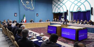 در نشست فعالان اقتصادی با پزشکیان چه گذشت؟