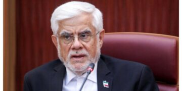 باید دست ما در برابر دشمن پر باشد/ در بدنه حاکمیتی نباید پایبند نامها و جایگاهها باشیم